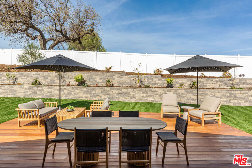 Old Agoura - Residential