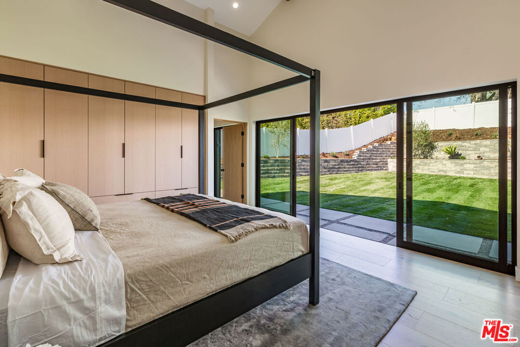 Old Agoura - Residential