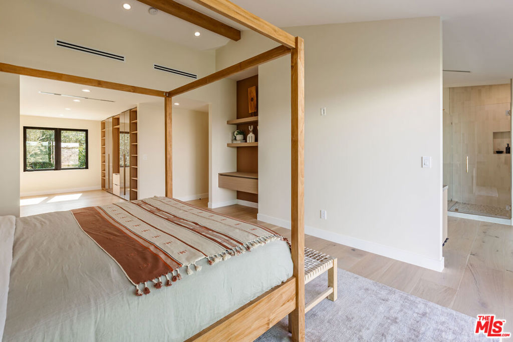 Old Agoura - Residential