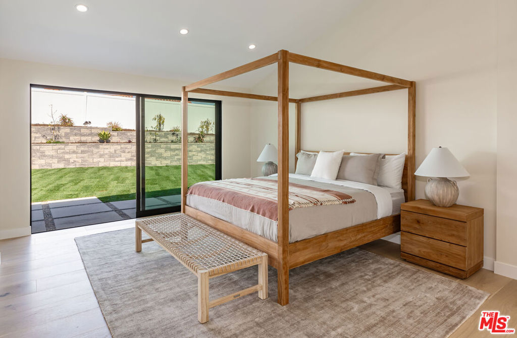 Old Agoura - Residential