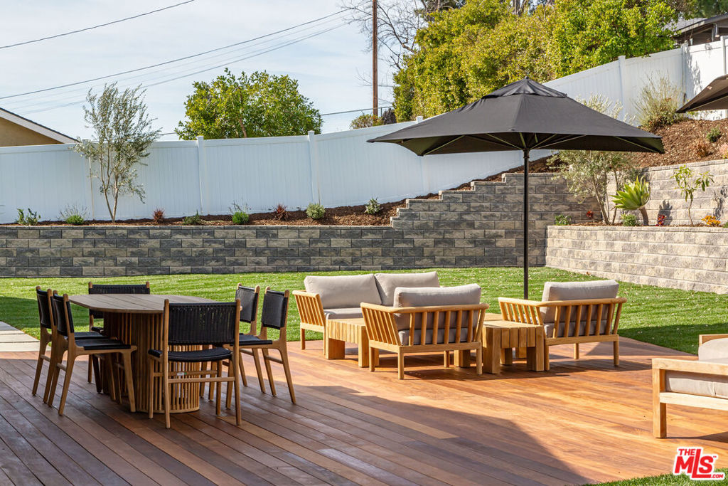 Old Agoura - Residential