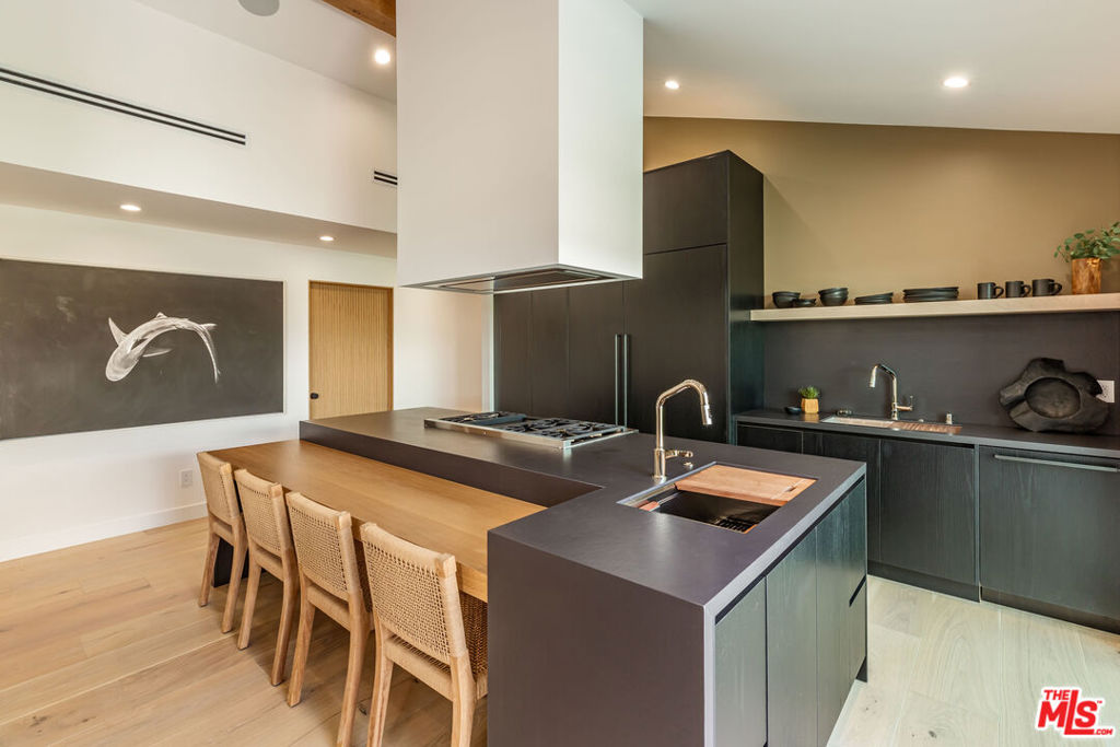 Old Agoura - Residential
