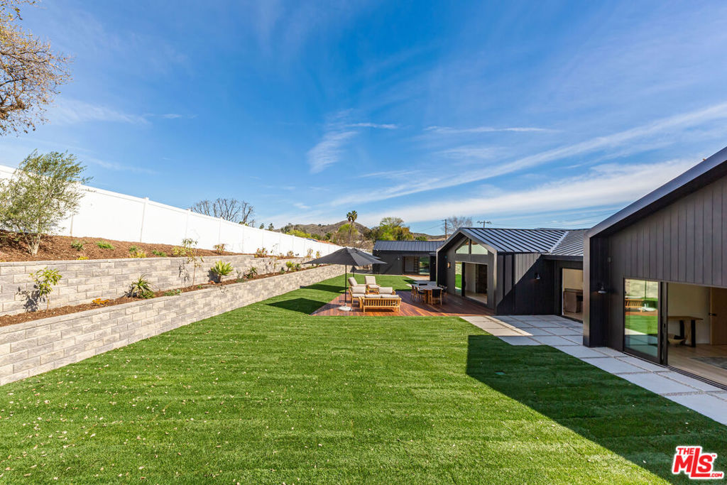 Old Agoura - Residential