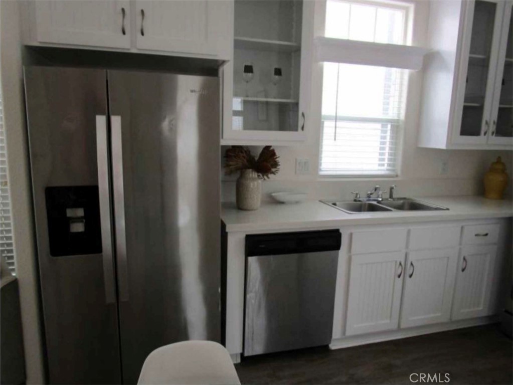 8250 Lankershim Boulevard ELM 3