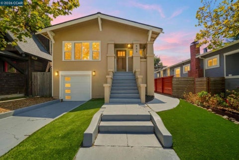 Photo of 885 59Th St ST, Oakland, CA 94608 (MLS # 41144845)