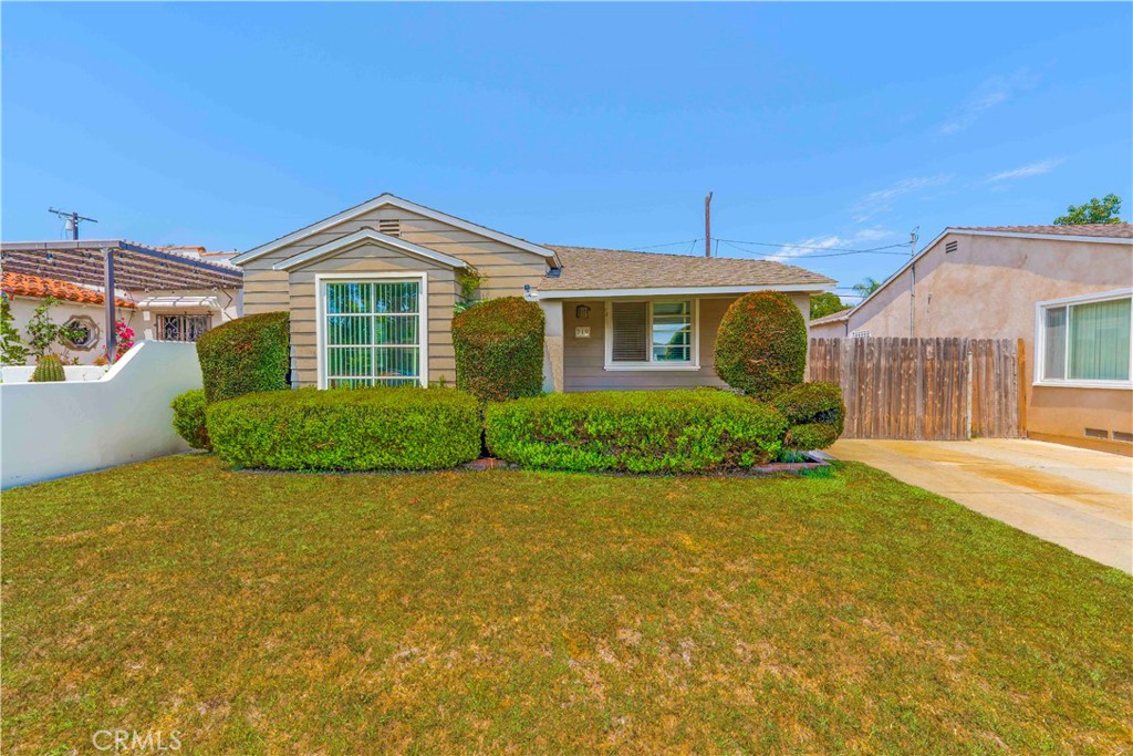 Photo 1 of 23 — 219 E Bort Street, Long Beach, CA 90805