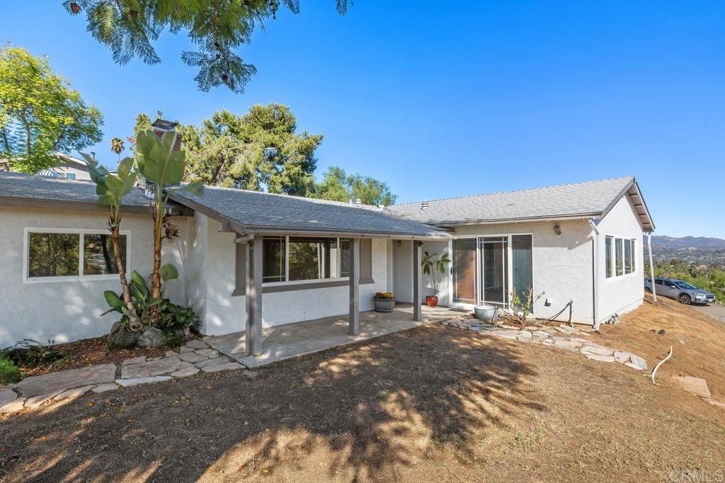 8560 1/2 Winter Gardens Boulevard