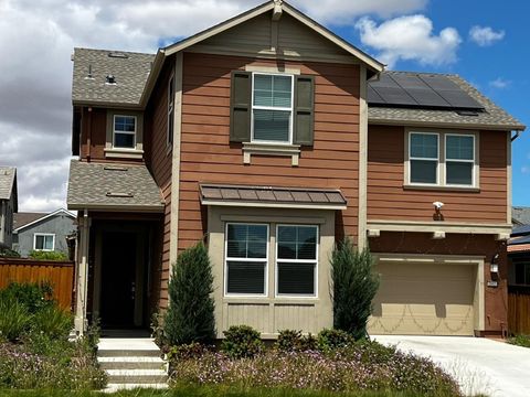 2605 Luna Ave Tracy CA 95377