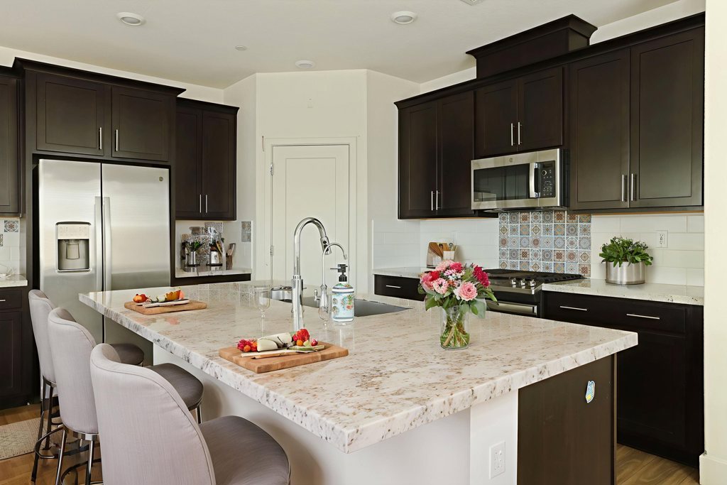 REGENCY - Residential