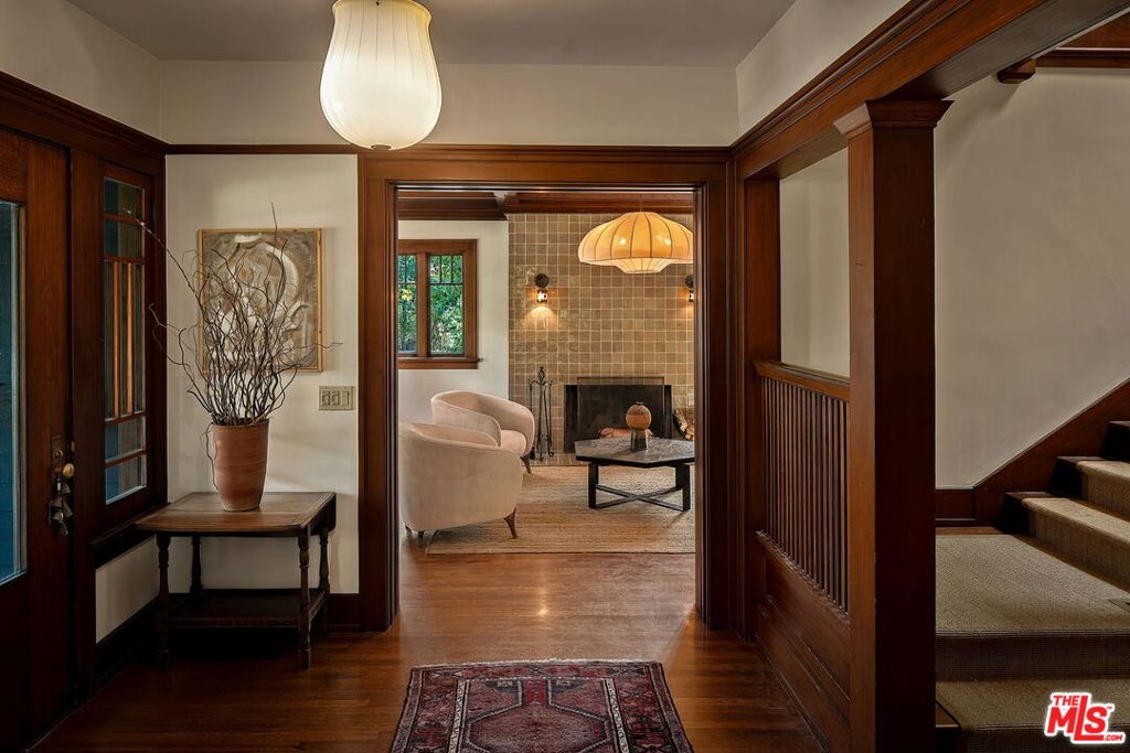 405 Palisades Avenue
