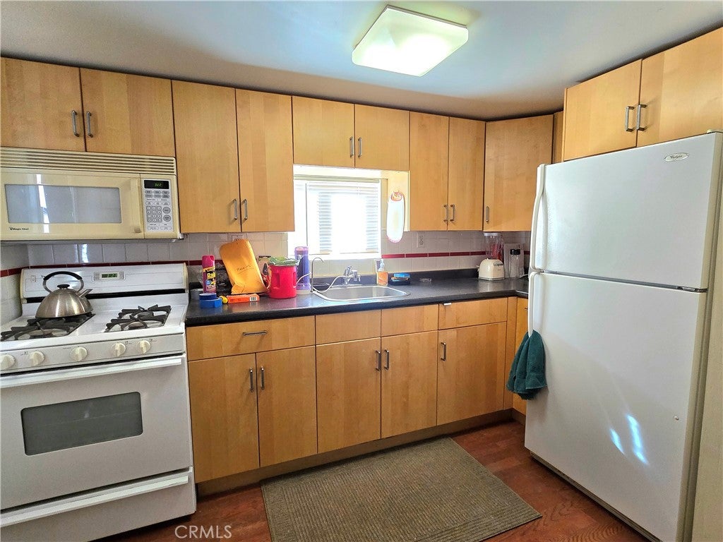 77575 Sullivan