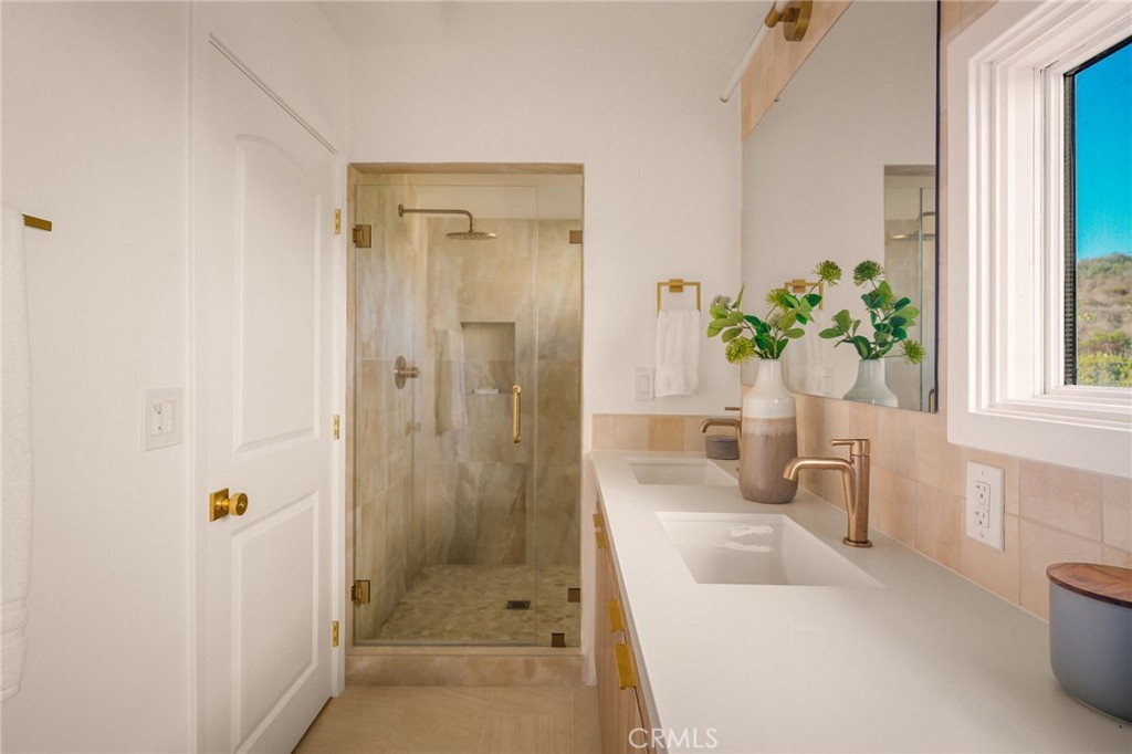 Arch Beach Heights (ABH) - Residential