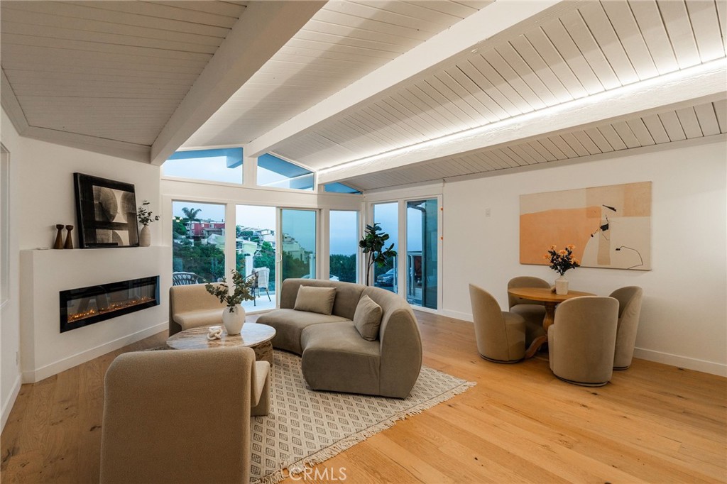 Arch Beach Heights (ABH) - Residential
