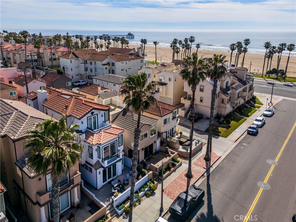 Photo of 116 11th St, Huntington Beach, CA 92648 (MLS # PW26174150)
