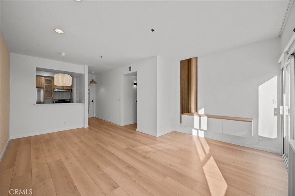 Photo of 19350 Sherman Way #338, Reseda, CA 91335 (MLS # SR26063229)