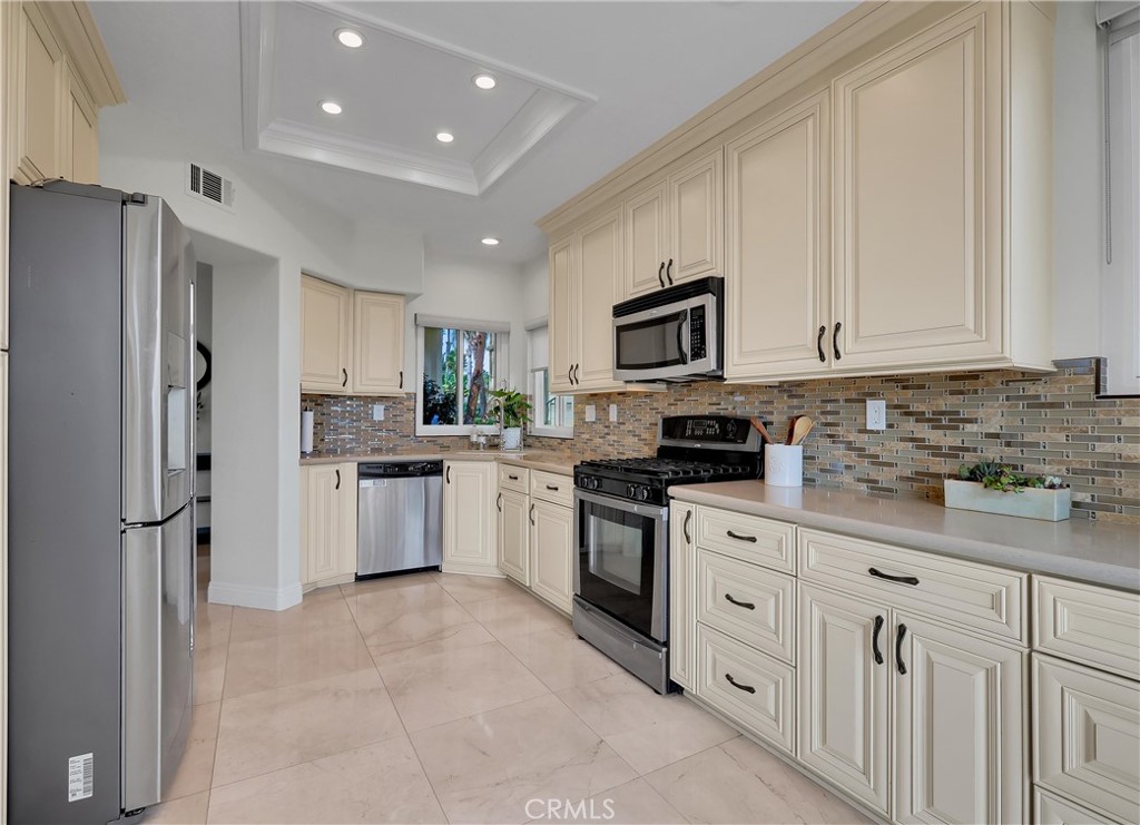 Encore (MHE) - Residential