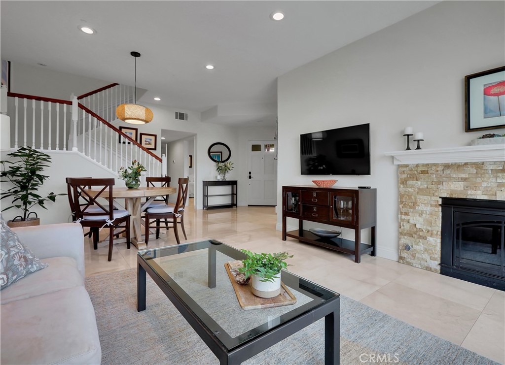 Encore (MHE) - Residential