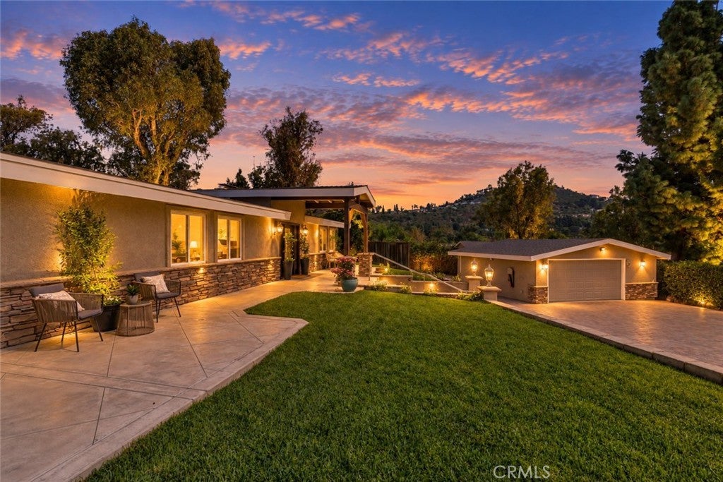 12756 Barrett Lane
