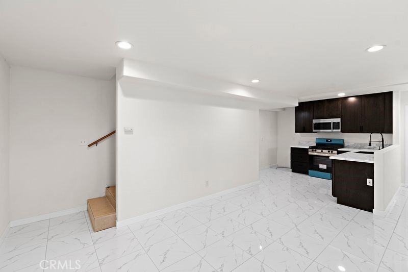 1578 S San Bernardino