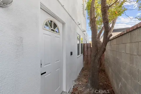 MLS: OC26117879