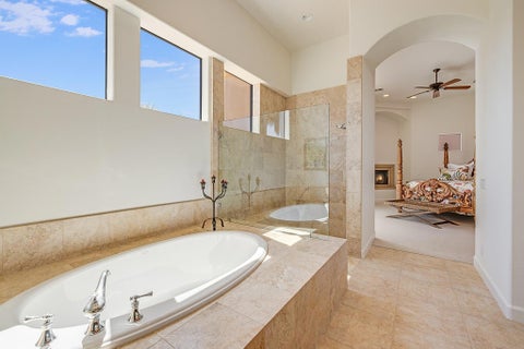 Tiny photo for 46248 Point Happy Way, La Quinta, CA 92253 (MLS # 219152650DA)