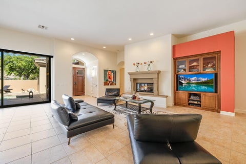 Tiny photo for 46248 Point Happy Way, La Quinta, CA 92253 (MLS # 219152650DA)