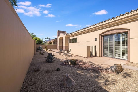 Tiny photo for 46248 Point Happy Way, La Quinta, CA 92253 (MLS # 219152650DA)