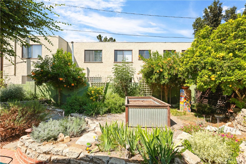 Vintage Home - Residential