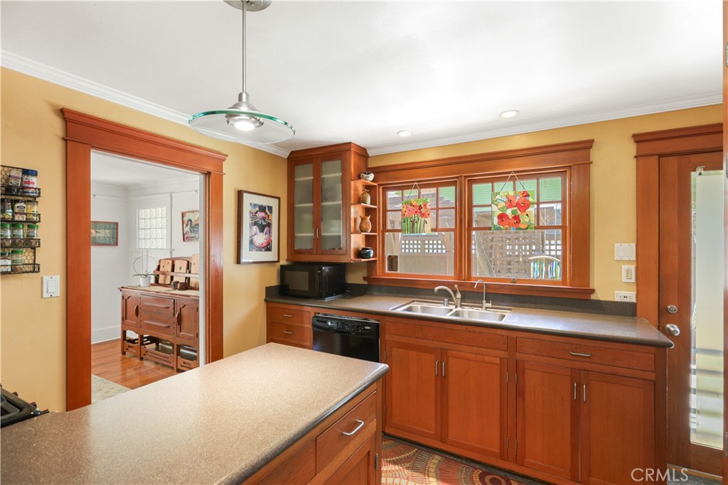 Vintage Home - Residential