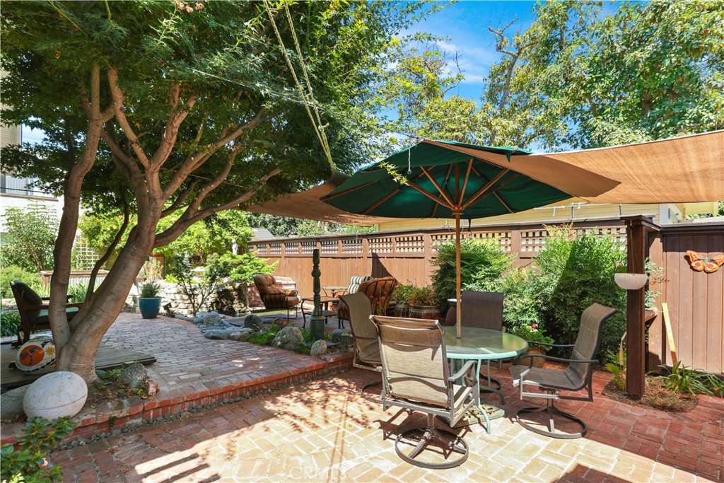 Vintage Home - Residential