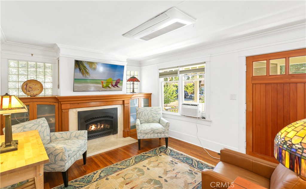 Vintage Home - Residential