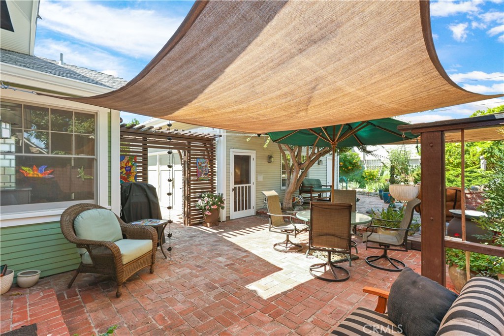 Vintage Home - Residential