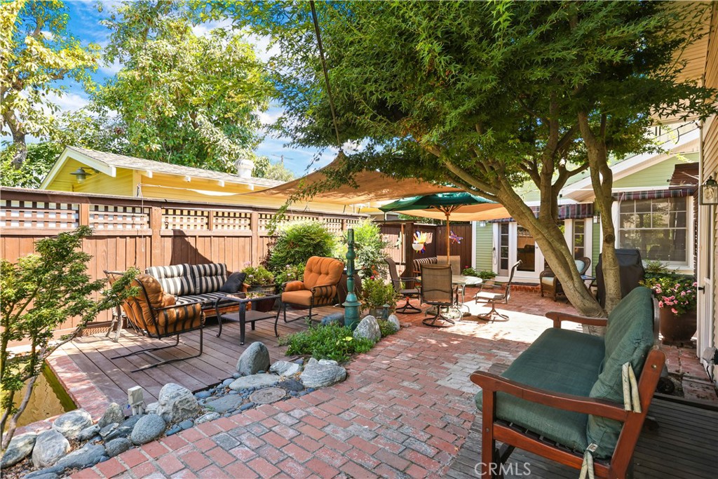 Vintage Home - Residential
