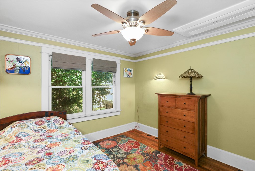 Vintage Home - Residential