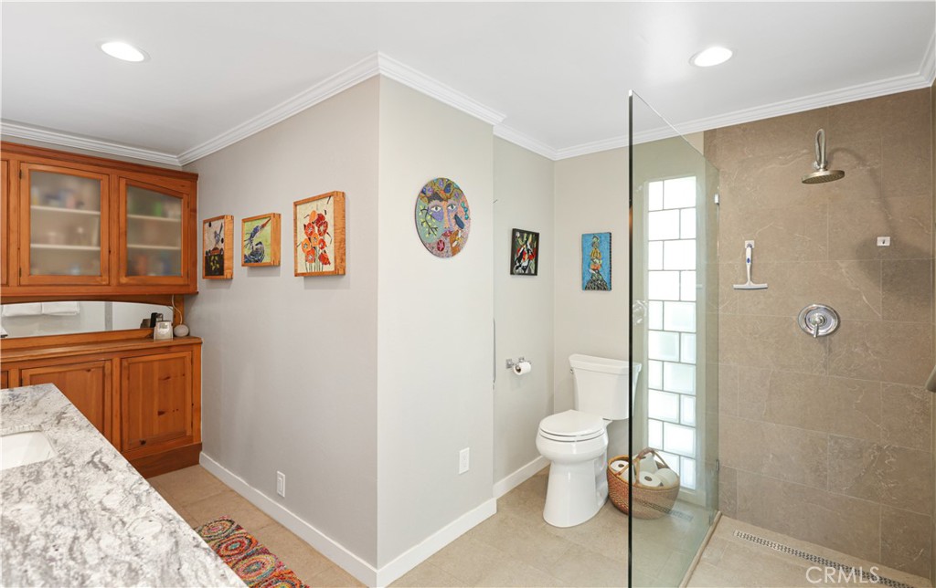 Vintage Home - Residential