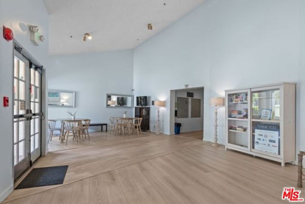 501 Palisades Drive 308