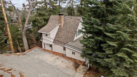 Photo of 27638 Oak Knoll DR, Lake Arrowhead, CA 92326 (MLS # CV26148546)