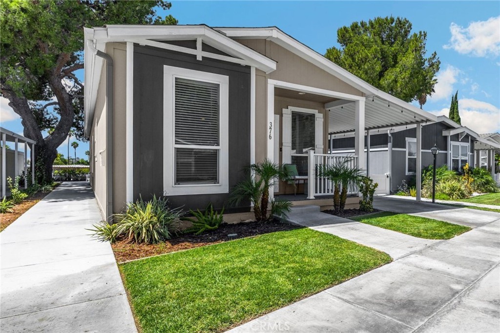 5800 Hamner Ave. #376