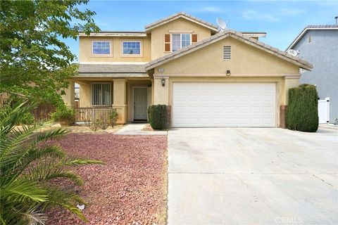 Photo of 14550 Rosemary Drive, Victorville, CA 92394 (MLS # HD26155710)