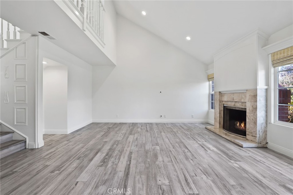 Harbor View Knoll (HKNL) - Residential