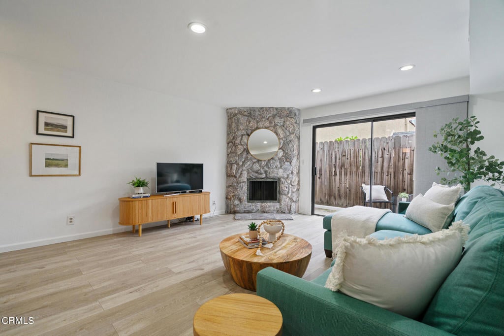 544 E Magnolia D