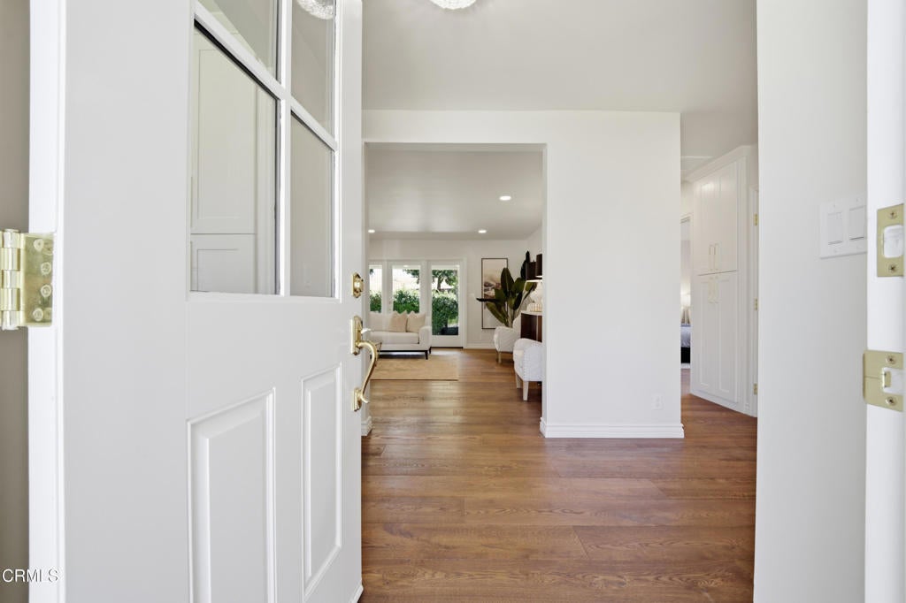 960 Crestview Drive