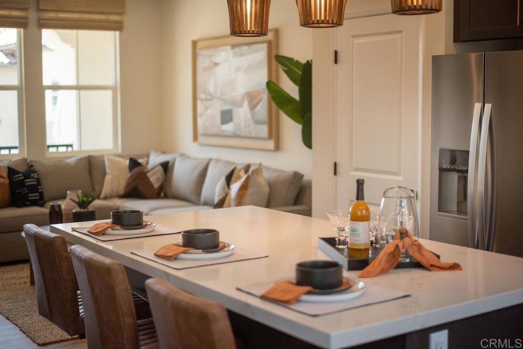 510 Avenida Centro 111