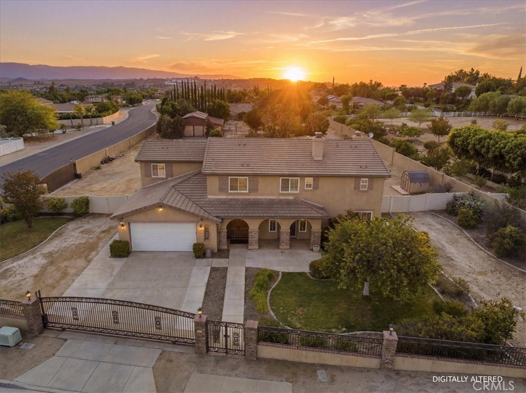 17731 Glen Hollow