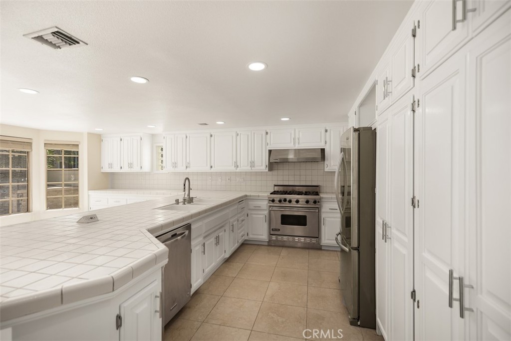 Serrano Park I (SP) - Residential Lease