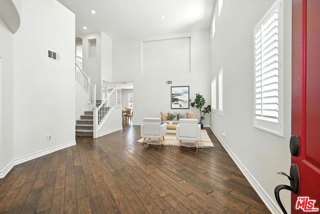 23933 Francisco Way