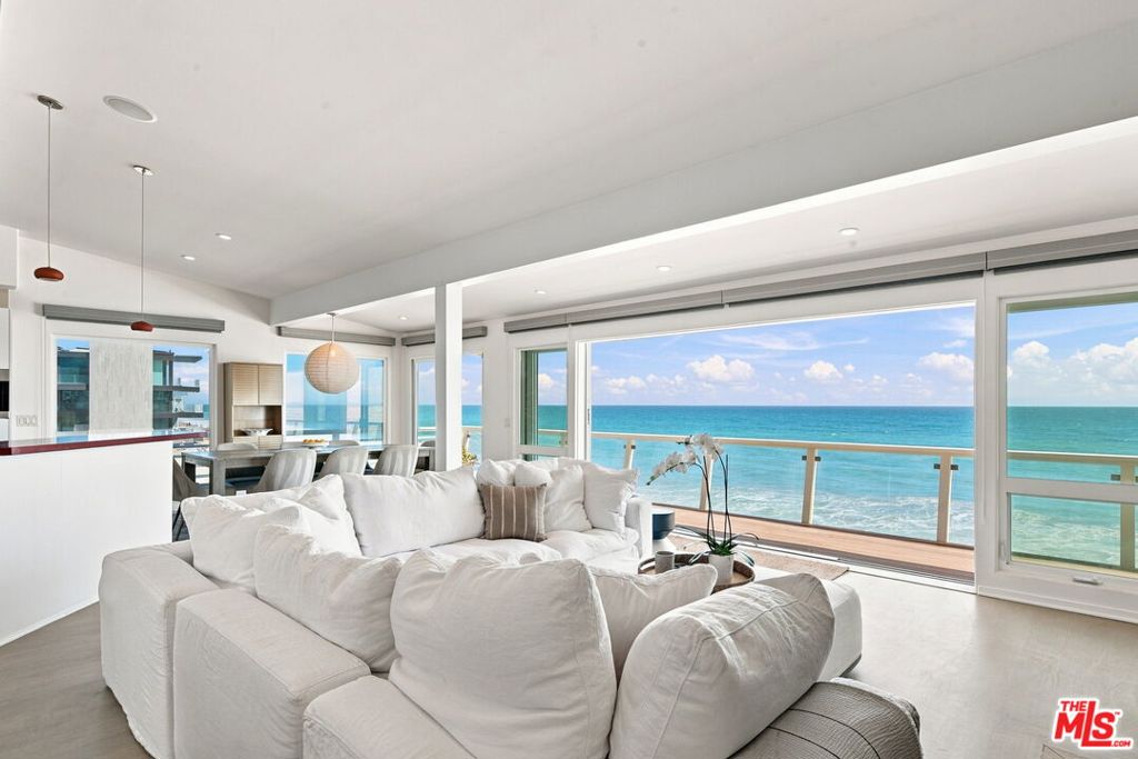 Photo of 24742 Malibu Road, Malibu, CA 90265 (MLS # 26875609)