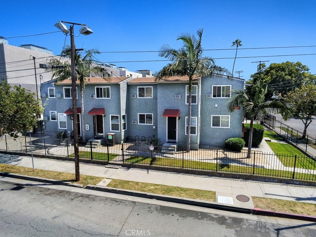 1134 W 39th