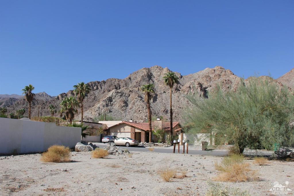 La Quinta Cove - Land