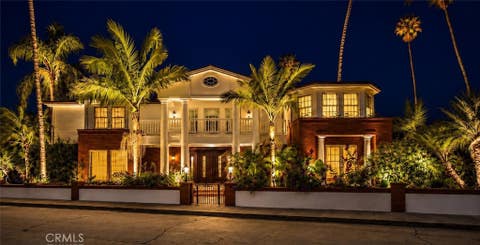 Photo of 93 Giralda, Long Beach, CA 90803 (MLS # OC26144053)